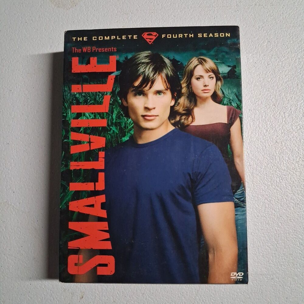 Smallville: The Complete 4th Season